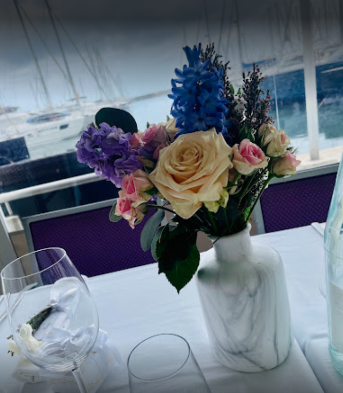 restaurant golfe juan-restaurant traditionnel juan les pins-restaurant festif vallauris-privatisation restaurant mougins-restaurant port antibes-restaurant musical mandelieu