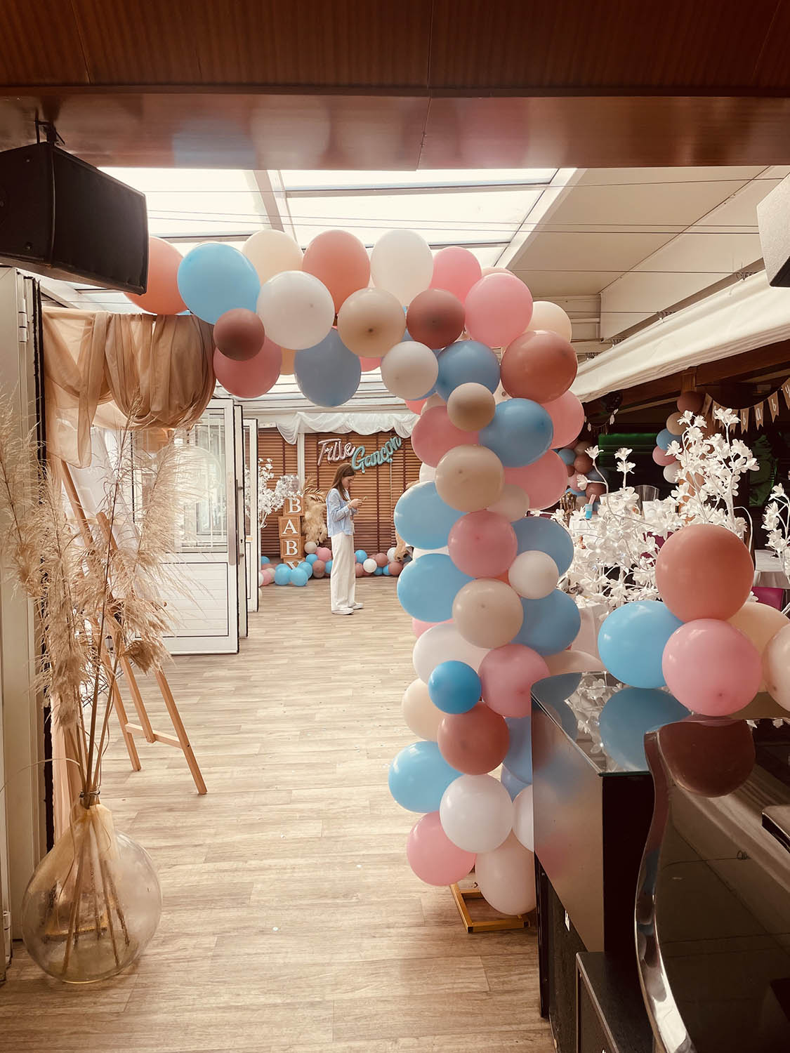 restaurant traditionnel juan les pins-restaurant festif vallauris-privatisation restaurant mougins-restaurant port antibes-restaurant musical mandelieu